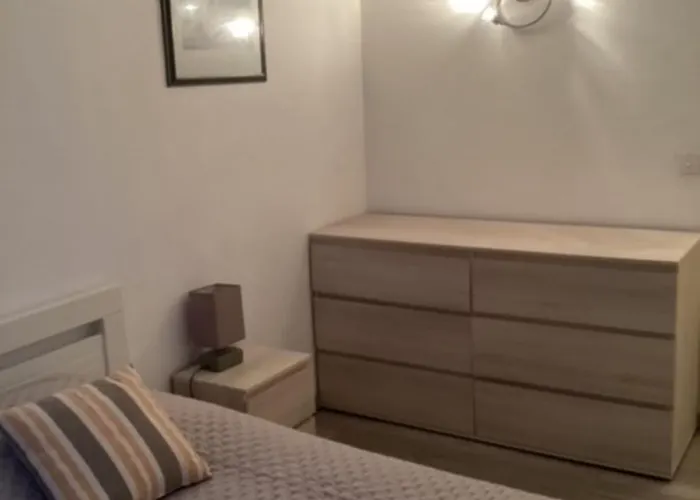 Donna Furnished Flat *